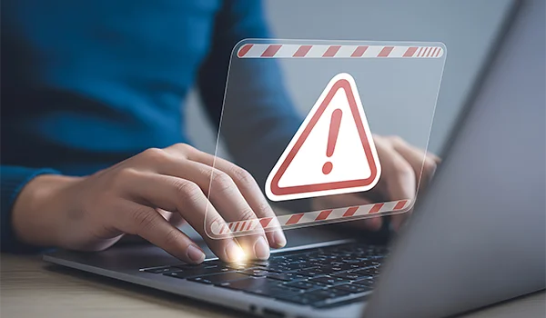 Server avadanlığı və üzərində 